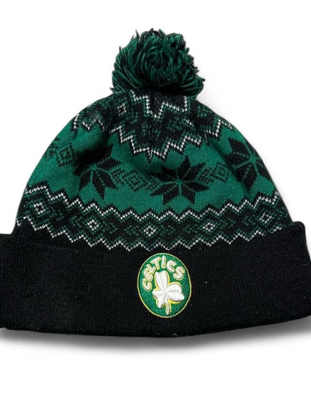 Boston Celtics Green & Black Pom Pom Beanie New Era